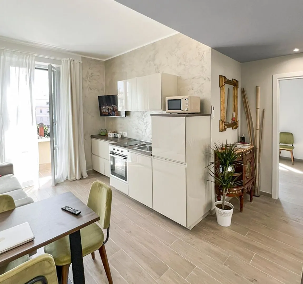 Attico Urbano Terrazza Su Roma Metro A Cornelia Apartman Olaszország