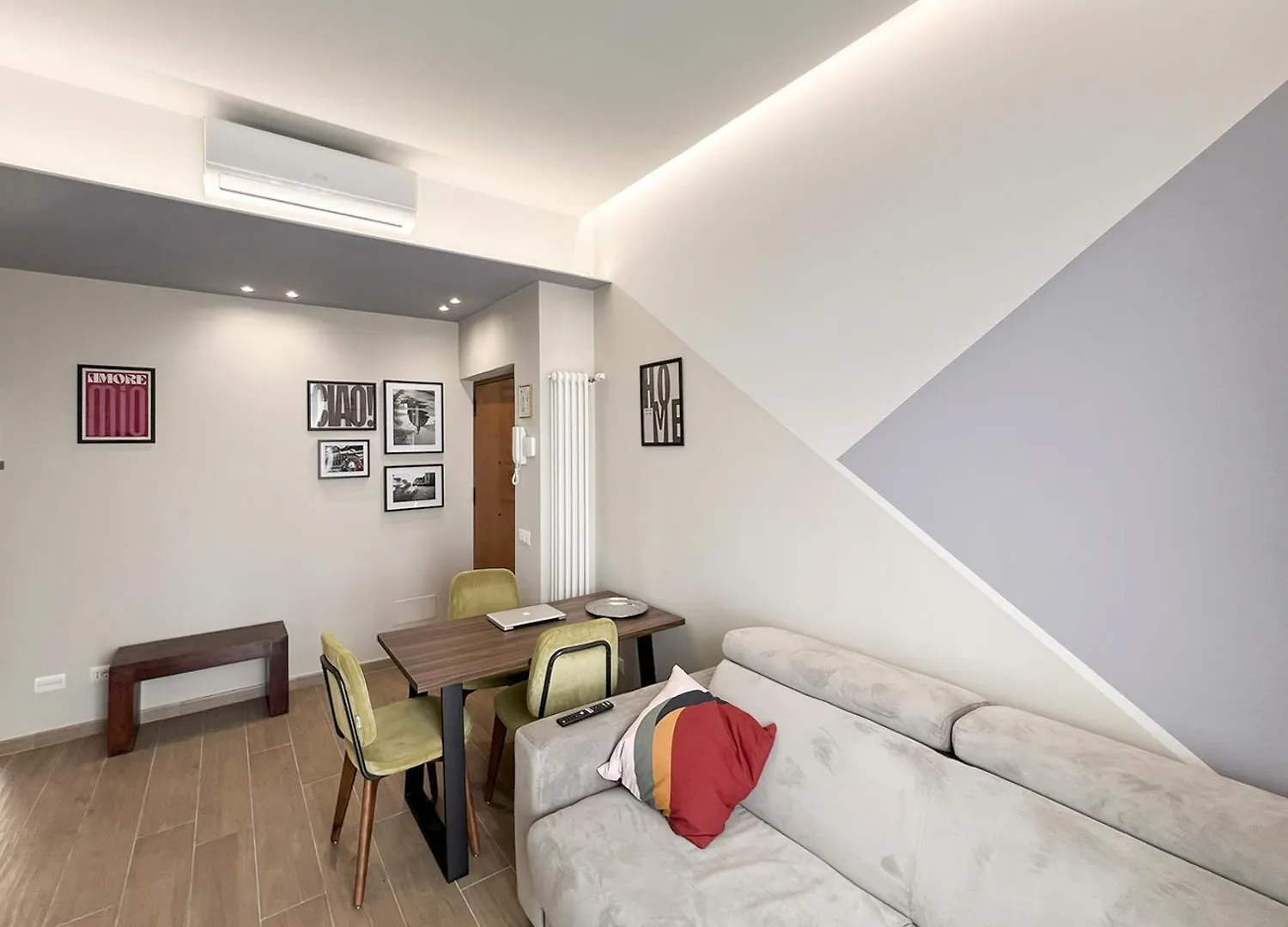 Attico Urbano Terrazza Su Roma Metro A Cornelia Apartman