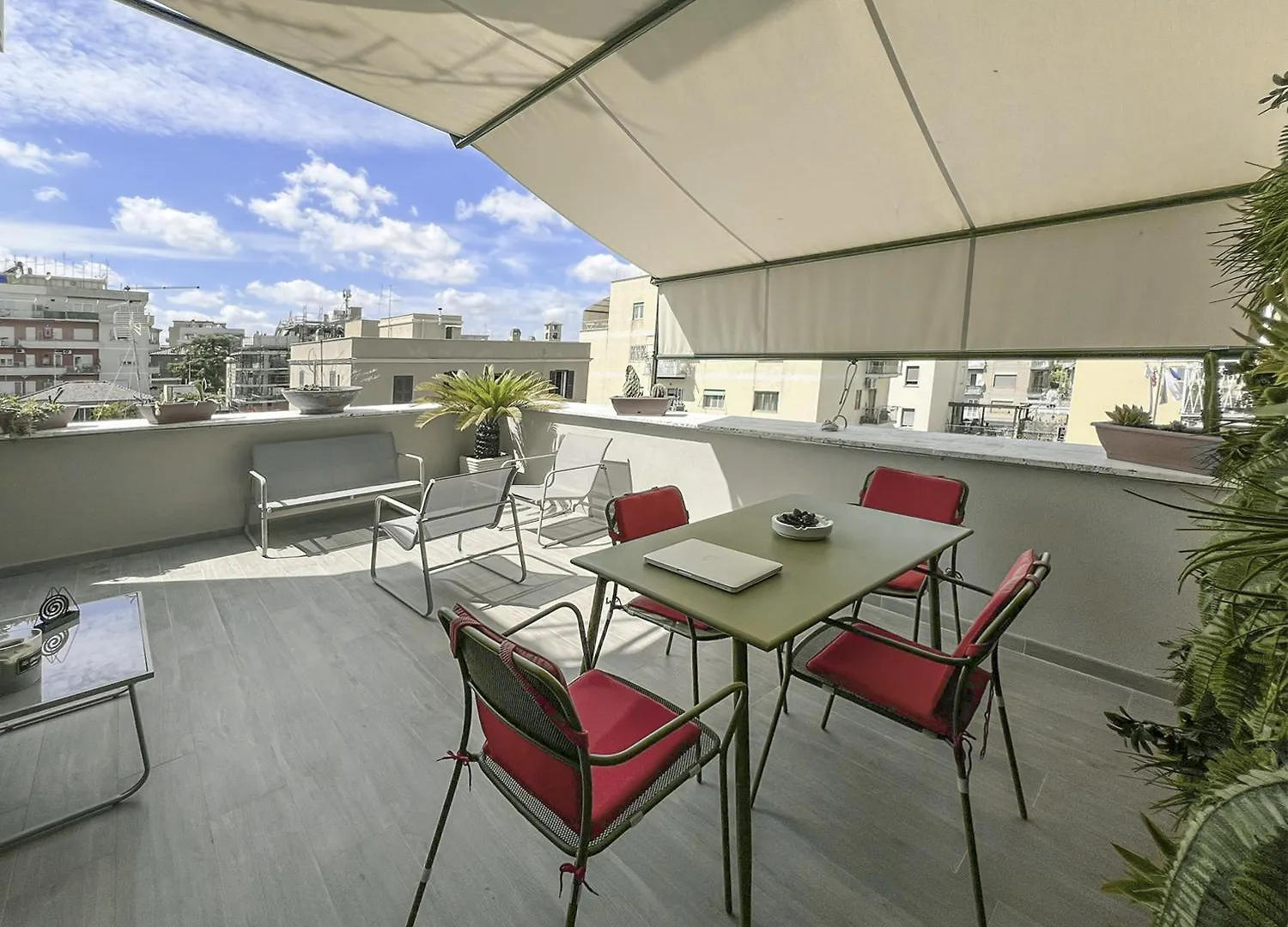 Attico Urbano Terrazza Su Roma Metro A Cornelia Apartment